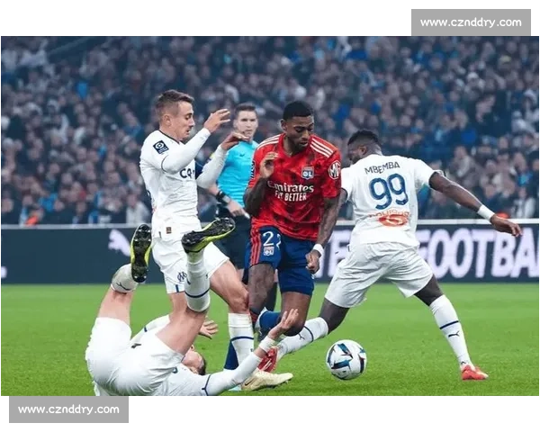 根特对阵基辅迪纳摩比分揭晓强强对话引爆欧战焦点之夜精彩回顾